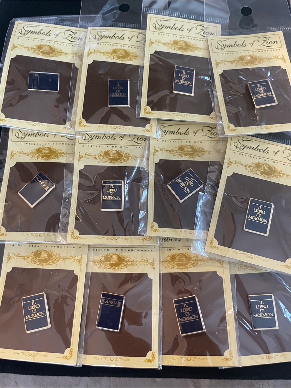Lot of 12 Miniature book reads "Il Libro di Mormon" Lapel pin Symbols of Zion!